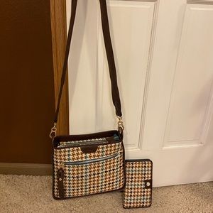 Spartina 449 Hounds Tooth crossbody handbag, used twice, in excellent condition